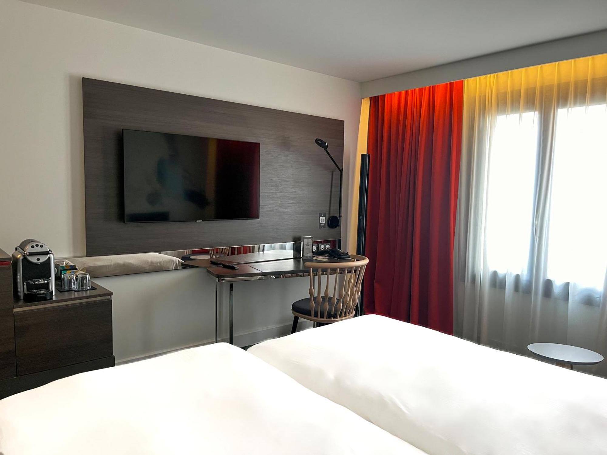 Novotel Paris Les Halles Room photo